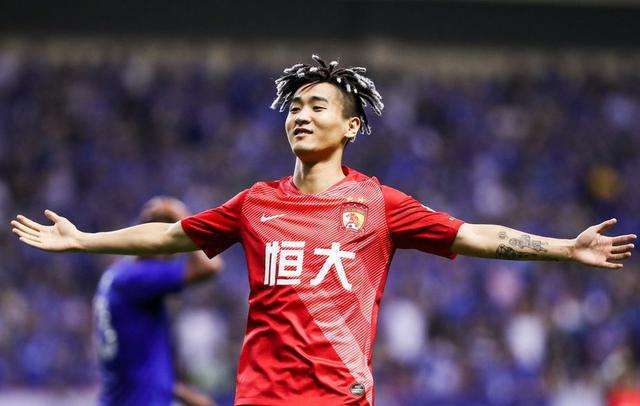 包含冲刺阶段摩纳哥调整名单以备亚冠；防线松动环节打磨；震撼外界；细节决定成败的词条