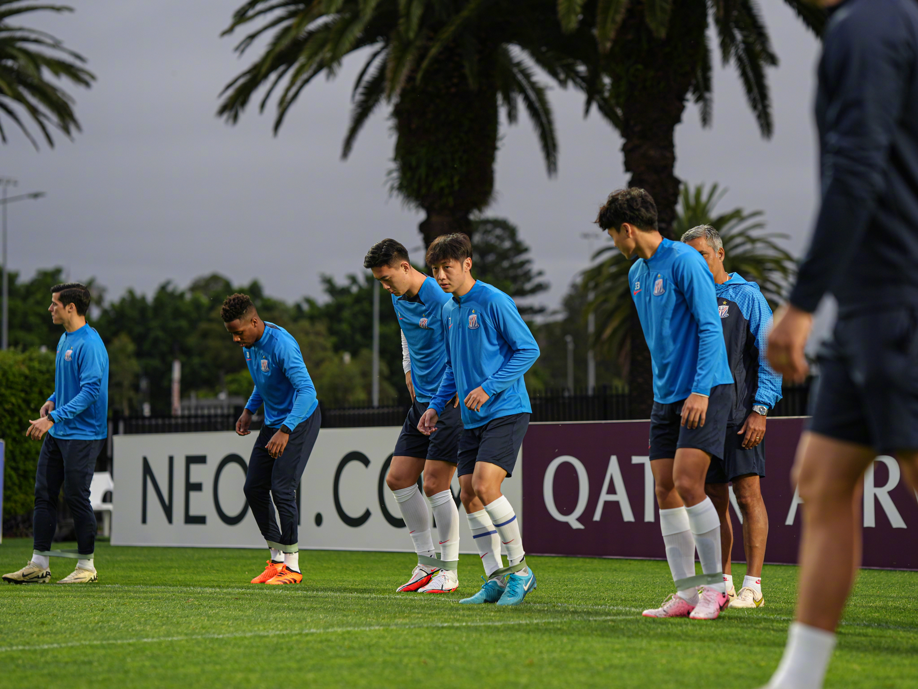 上海海港迎法国杯关键赛，清晨篮板制胜，气氛紧张，球队文化再被提及(icpc2025赛程时间表)-九游APP